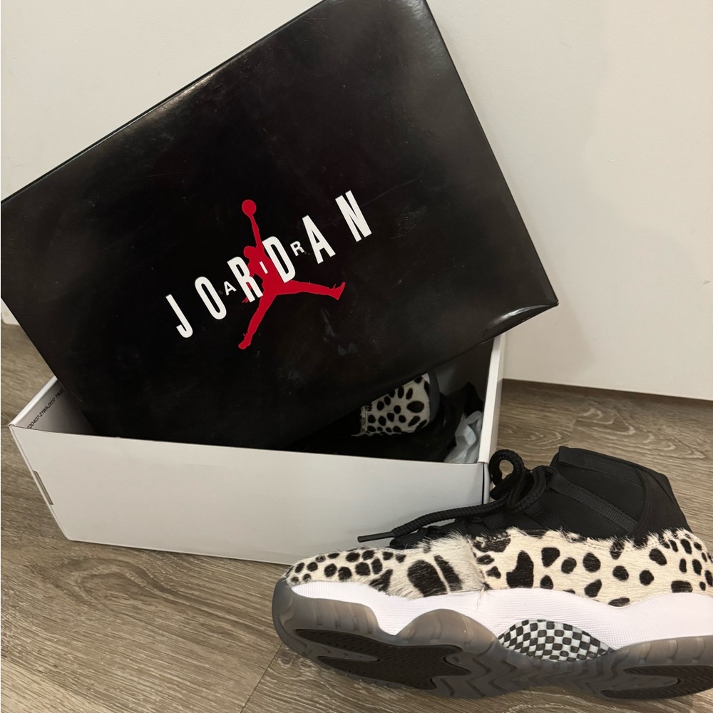 Air Jordan’s - Picture 2 of 4